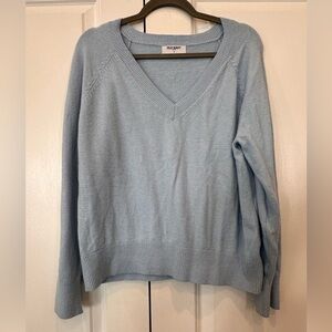 Old Navy Women's Soft Blue and Yellow V-Neck Sweater